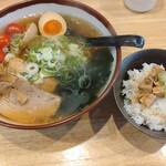 知立らーめん - 料理写真: