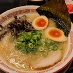 博多長浜らーめん 六角堂 八王子店 - 