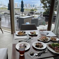 シースケープ テラス・ダイニング - 