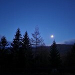コロボックルヒュッテ - 朝５時、我が家からの素敵な風景「月と星と...」