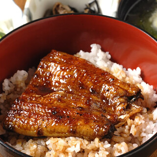 【どじょう・鰻・鯉】丁寧に処理した鮮度が命の川魚料理を味わう