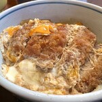 練り込みうどん「権」 - かつ丼830円