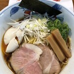 Men Nakai - なか井醤油麺