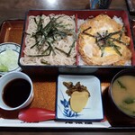 尾張屋 - 料理写真:親子重とざるそば