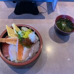 沖寿司 - 海鮮チラシ￥980