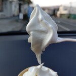 UNMIXed SOFT SERVE ICE CREAM - ふわふわ