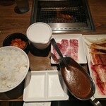 Yakiniku Raiku - 