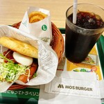 モスバーガー 博多バスターミナル店 - 【月見フォカッチャ セット ¥1,030 】