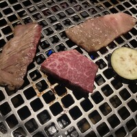 近江うし 焼肉 にくTATSU 青山本店 - 