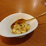 Trattoria NOTO - 竹炭の燻製乗せバター