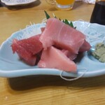 中村屋 - マグロぶつ