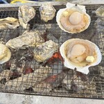 Mirukugaki Toyohisamaru - 牡蠣とホタテ