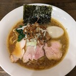 横道 - 料理写真:鶏白湯らーめん 秋味　醤油  味玉tp　　980円