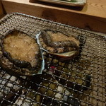 いろり庵 - 蝦夷あわびとしては最大サイズ