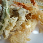久木野庵 - 冷たい蕎麦（海老と野菜の天せいろ）　1,680円の天ぷら