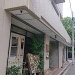 カフェ グルー - 店舗前②