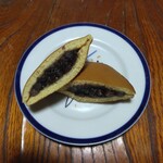 うさぎや - どら焼きの断面