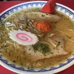 赤湯ラーメン 龍上海 - 赤湯からみそラーメン950円