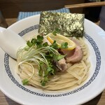 中華そば 六感堂‏ - 