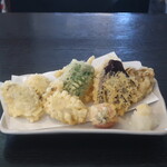 Fujisawa Hiyoshi - 広島県産 牡蠣と野菜天ぷら盛合せ