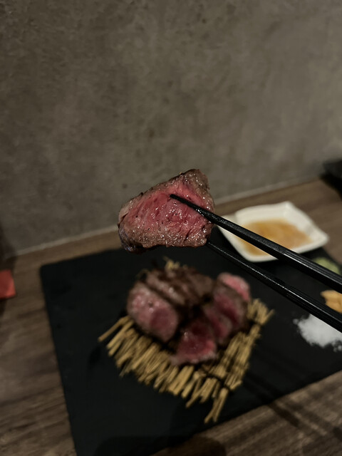 溶岩焼きグリルと世界のワイン 肉助 上大岡店のご予約 - 上大岡/肉バル