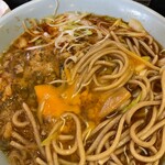 なぜ蕎麦にラー油を入れるのか。 - 