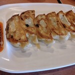 Bamiyan - 本格焼餃子！