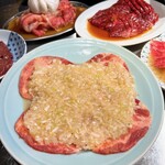 大衆焼肉ホルモン にくさわ - 