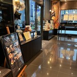 トシ・ヨロイヅカ 東京 - 