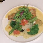Bistro Buzz - 本日の魚は真鯛