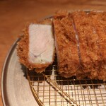 銀座とんかつ檍 - ロースかつ断面