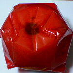 KARL JUCHHEIM - 透明袋の中に、さらに赤い林檎袋に包まれて。。