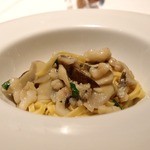 リストランテ ペガソ - Oct, 2013　淡路産名残鱧とフレッシュポルチーニの手打ちトレネッテ　アーリオオーリオ