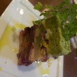 トラットリア ダ・テレーサ - 美しい断面図