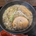 海風堂 - しょうゆらーめん　850円