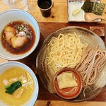 Ramen FeeL - FeeLつけ麺スープダブル