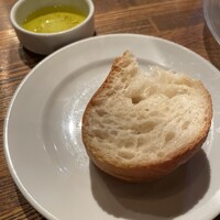 BISTRO FAVORI 代官山 - アミューズのパン。