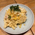 洋食 おがた - ポテトとマカロニサラダ