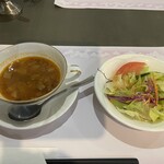 ファミリーグルメレストラン てんだあ亭 - 本日のスープ サラダ