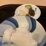 山玄茶 - まずはそのまま、次は塩をかけて