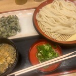 本場さぬきうどん めりけんや - 