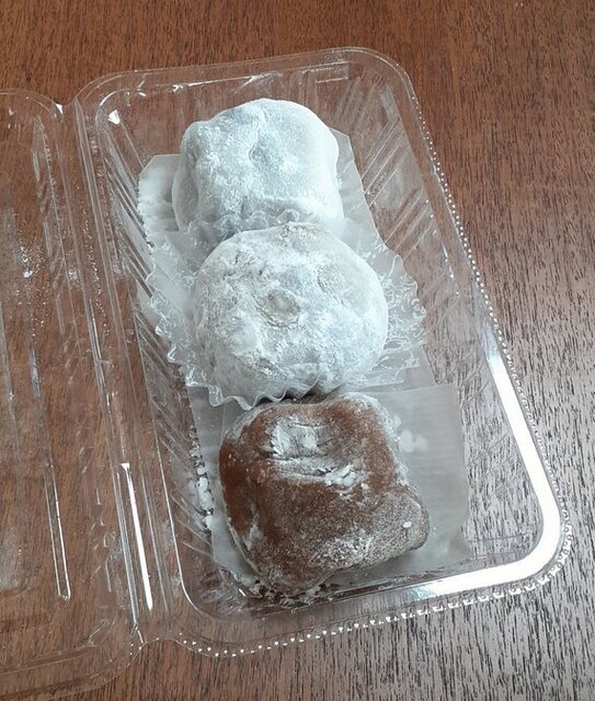 饅頭の申し子 秋のデザインのお饅頭販売しております！ | | ショップブログ