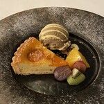 ゆきばな - デザート：アプリコットタルト エスプレッソアイス