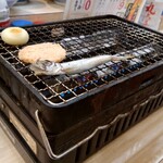 磯丸水産 - シシャモ　さつま揚げ　チーカマ　お通しです。