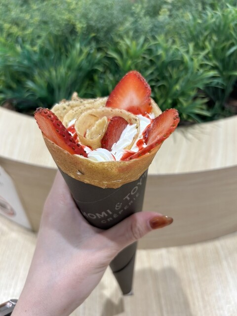 ベアブリック カルピスウォーター 夏コイ ぷかQ モスバーガー 伊勢丹 
