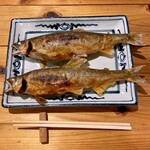 Hanayagi - 天然鮎（特大）割り箸より長い