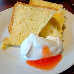 リッツ カフェ - シフォンケーキ