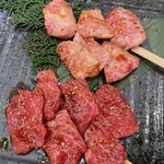 赤坂 炭火焼肉 金星 - 