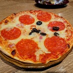 トリスバー - ミックスピザ