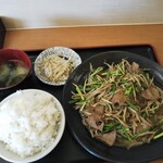 ホーライ - レバニラ炒め定食（￥780）